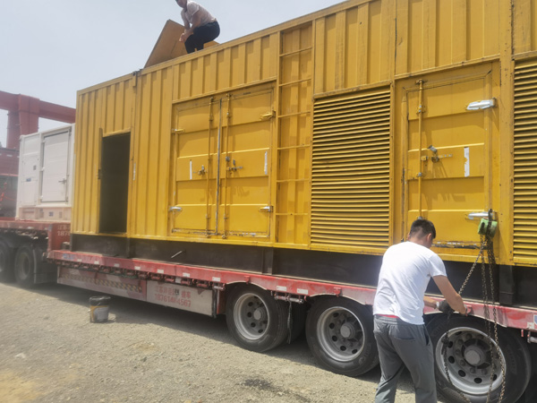 德钦发电机出租100KW发电机需要什么规格的电缆线？
