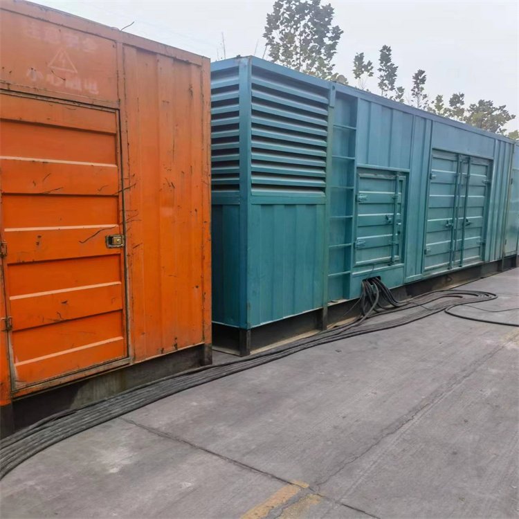 德钦如何选择适合 600kW 柴油发电机组的热继电器？