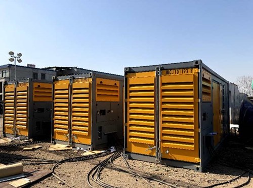 德钦防冻液的气味异常可能是由哪些原因导致的？