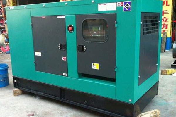 德钦如何检查机油的使用时间？