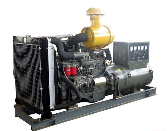 德钦汽油发电机组冬季保养时，燃油系统需要注意什么？