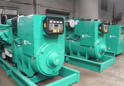 德钦柴油发电机冬季保养需要特别注意哪些部件？